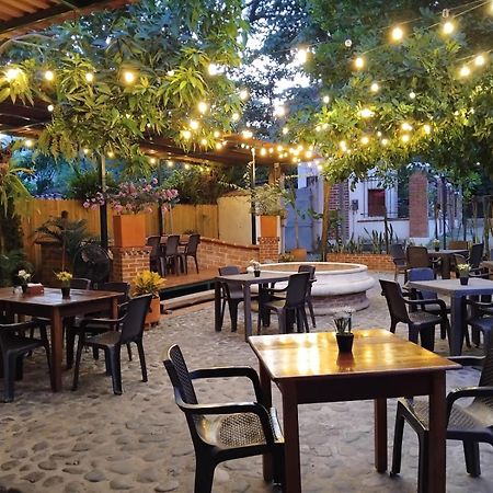 Hotel Y Restaurante Bienmesabe Santa Fe de Antioquia Εξωτερικό φωτογραφία