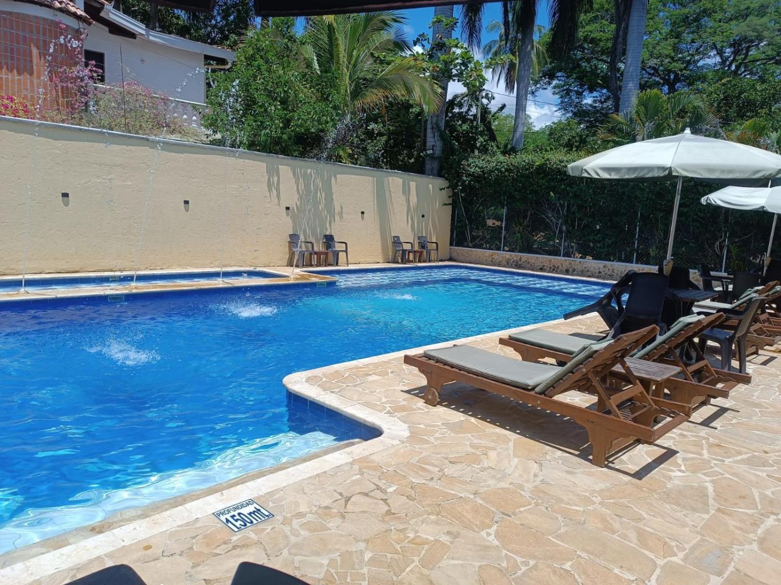Hotel Y Restaurante Bienmesabe Santa Fe de Antioquia Εξωτερικό φωτογραφία