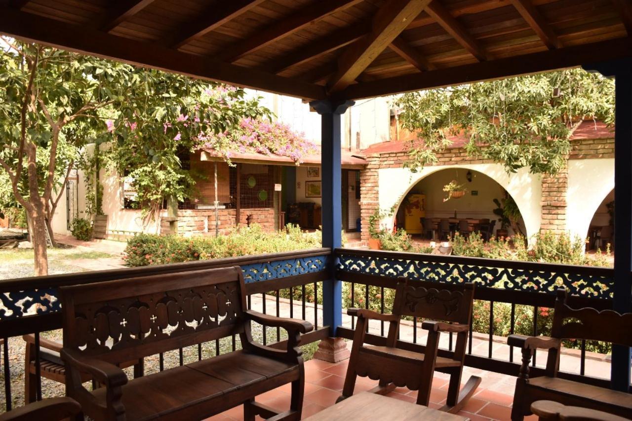 Hotel Y Restaurante Bienmesabe Santa Fe de Antioquia Εξωτερικό φωτογραφία