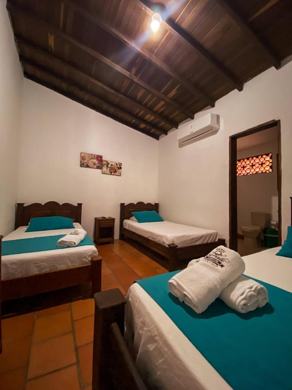 Hotel Y Restaurante Bienmesabe Santa Fe de Antioquia Εξωτερικό φωτογραφία