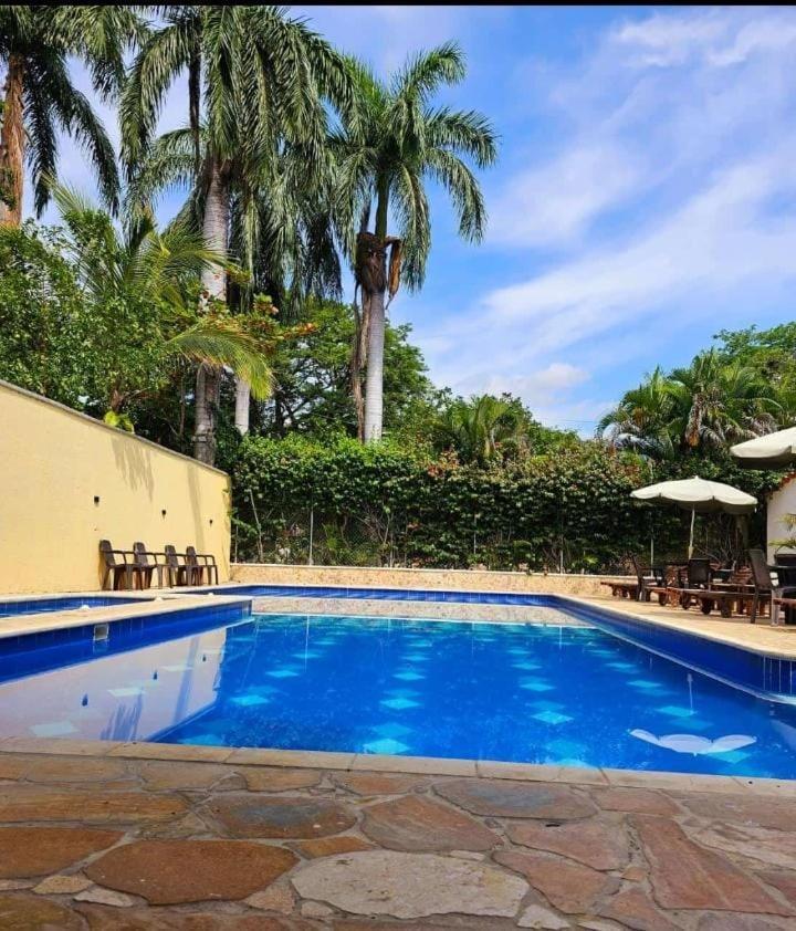 Hotel Y Restaurante Bienmesabe Santa Fe de Antioquia Εξωτερικό φωτογραφία