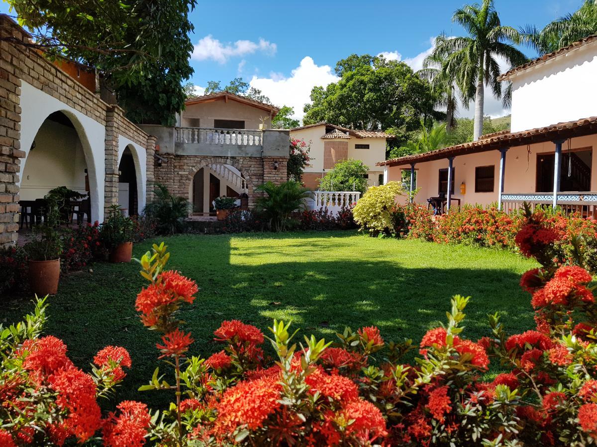 Hotel Y Restaurante Bienmesabe Santa Fe de Antioquia Εξωτερικό φωτογραφία