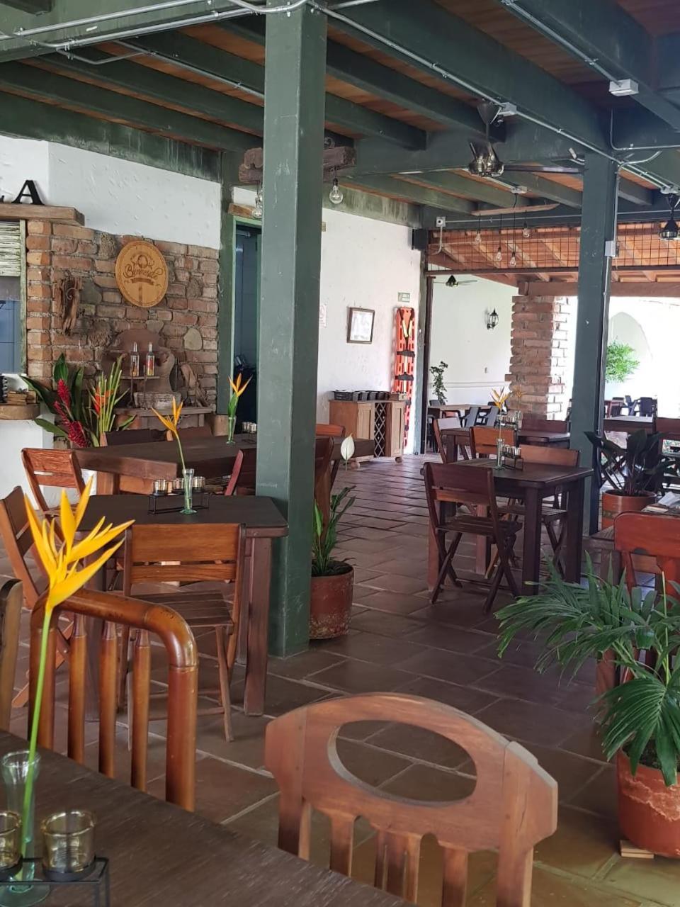 Hotel Y Restaurante Bienmesabe Santa Fe de Antioquia Εξωτερικό φωτογραφία