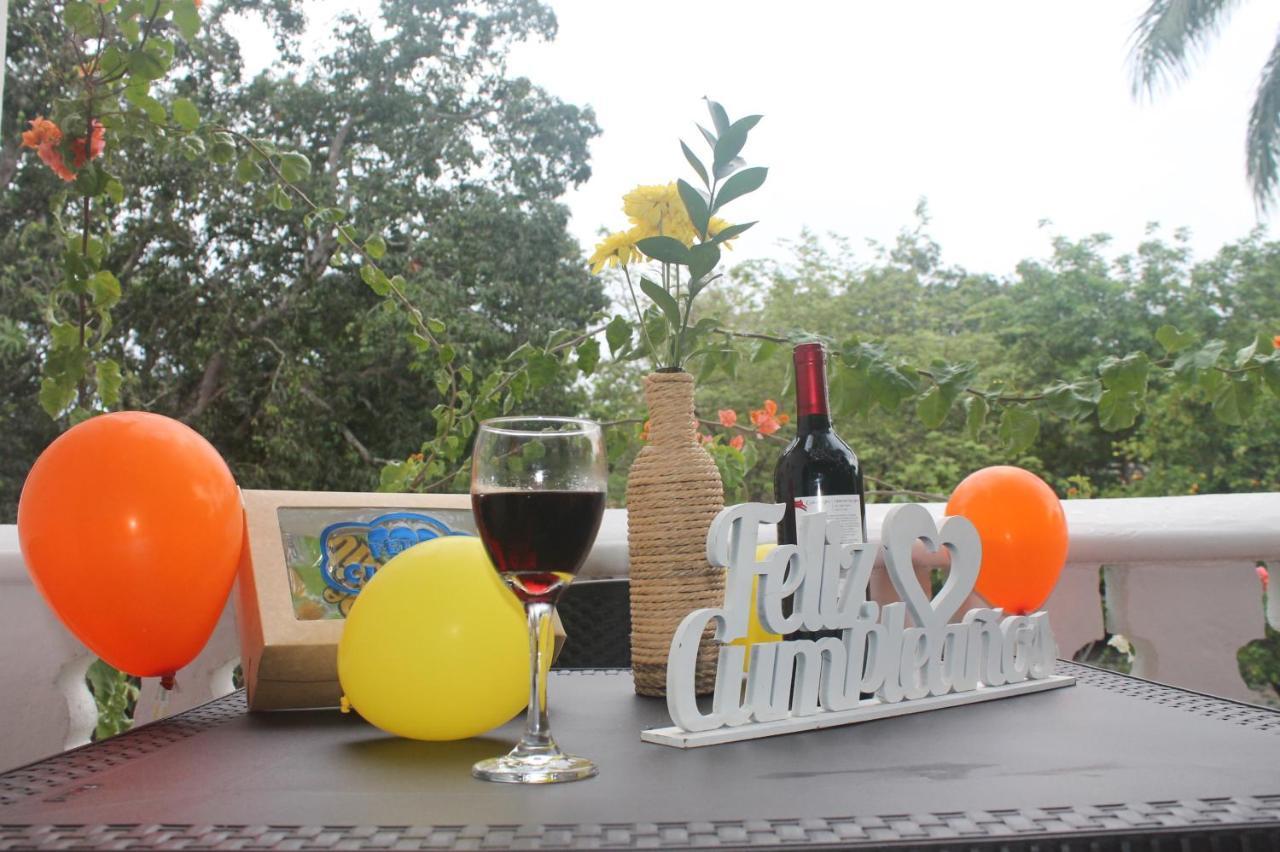 Hotel Y Restaurante Bienmesabe Santa Fe de Antioquia Εξωτερικό φωτογραφία